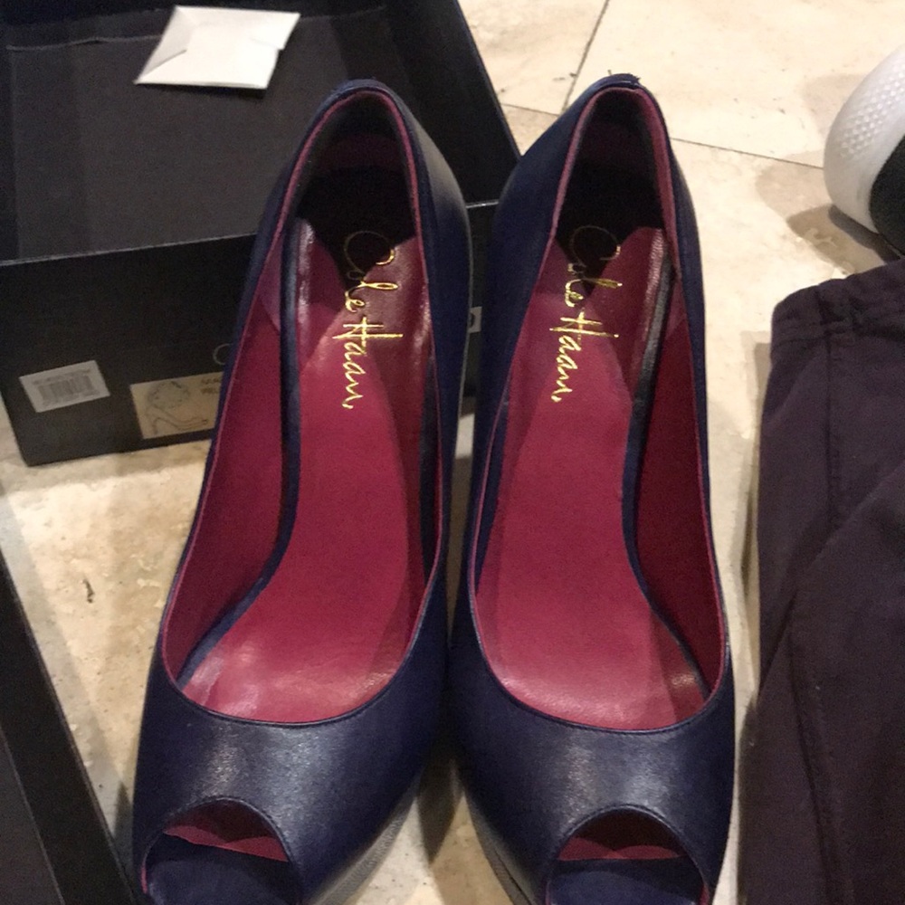 Wedge Heels - image 1